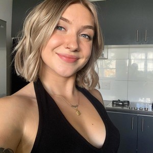 Tattoo_bbgirl's MyFreeCams show and profile
