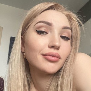 Ashley_cutie_'s MyFreeCams show and profile