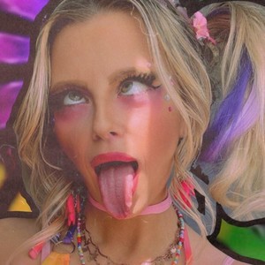 roleplay chat RaveDoll