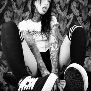Inked_Dream's MyFreeCams show and profile