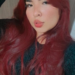 sharlothcand's MyFreeCams show and profile