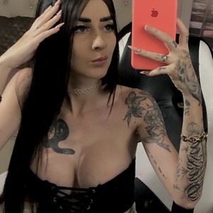 dulce0126's MyFreeCams show and profile