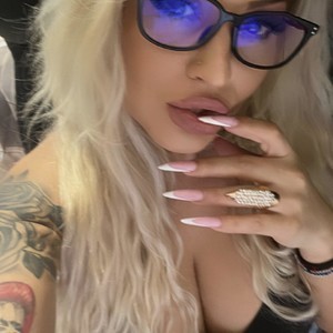 adult sex chat Blonde Kitty 