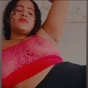 pornos.live Elah_Sophia livesex profile in group sex cams