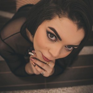 Karoline_fox's MyFreeCams show and profile