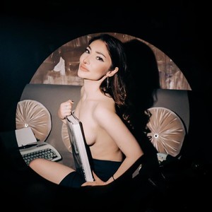 sexcityguide.com Arianna_moonX livesex profile in kinky cams