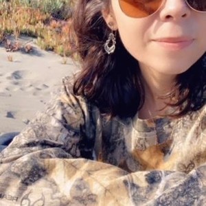 RebelRose0's MyFreeCams show and profile