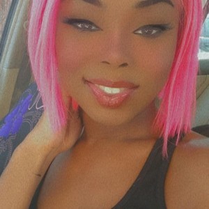 Karamelkylie's MyFreeCams show and profile