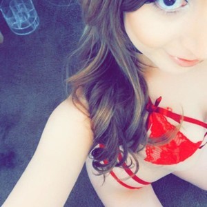 Coconutcakes's MyFreeCams show and profile