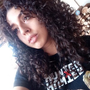 LittlehotBR's MyFreeCams show and profile
