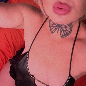 pornos.live AussieAngel69 livesex profile in stockings cams