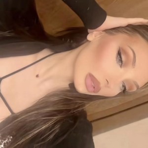 online live show Dancinglilly