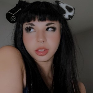 onaircams.com Velvet_Kaida livesex profile in slim cams