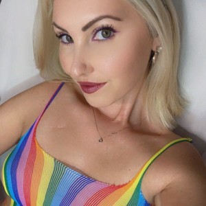 sexy webcam Evelyn