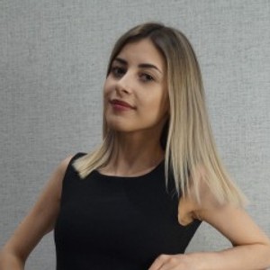 Caroline_Fire webcam girl live sex