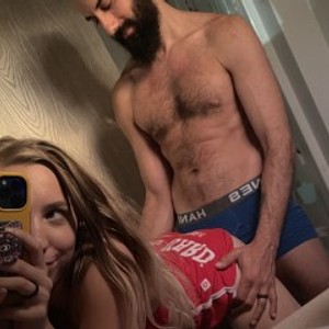 Cam Girl YourSquirtCouple