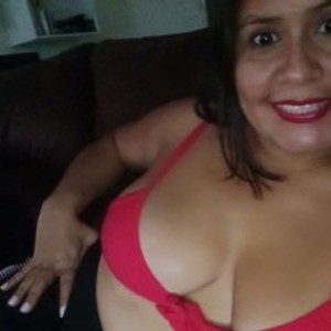 girlsupnorth.com DIVINA28 livesex profile in dominant cams