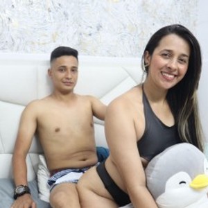 Cam Girl MileidyAndNaven