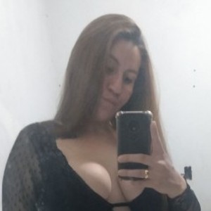 Cam Girl BrunnaHottt