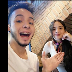 Cam Girl sexxcouple18