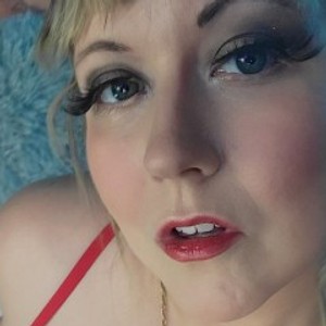 MissAllieOwl webcam profile pic