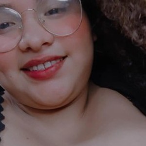 pornos.live DeliciousBigboobs livesex profile in lingerie cams
