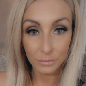 LadyJoeve webcam profile