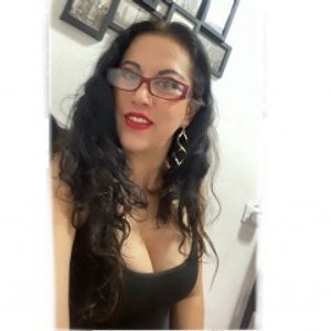 MirandaLatinaLovely's profile picture – Girl on Jerkmate