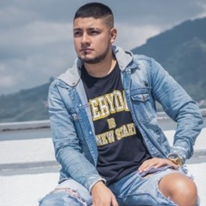 markbrown's profile picture – Girl on Jerkmate