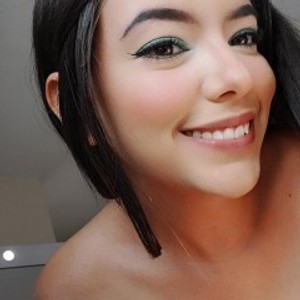 sleekcams.com ImEvelynMayer livesex profile in dancing cams