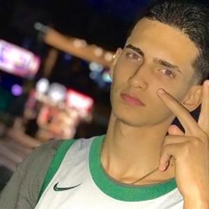 Cam boy JAMESTHOMPSON777