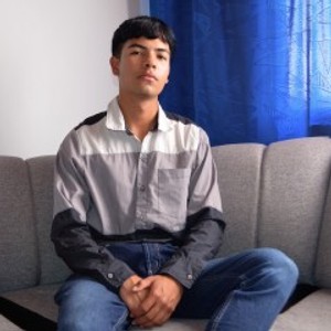 Visit fernando230 Room