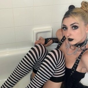 vampbbygirl webcam profile pic