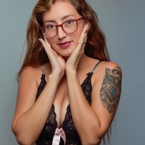 laylablondieX