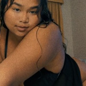 streamate Urfavasian webcam profile pic via livesexr.com