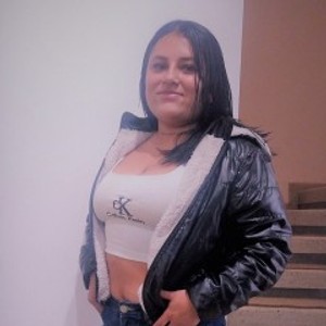 livesex.fan alondrawoodcm101 livesex profile in curvy cams