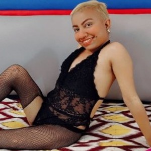 streamate ChikisLove Live Webcam Featured On sexcityguide.com