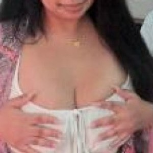 pornos.live MenaMarie livesex profile in lingerie cams