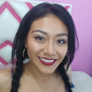 streamate ValeryLatinHot webcam profile pic via girlsupnorth.com