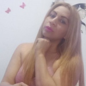 Ambeerscarlet webcam livesex profile on livesex.fan