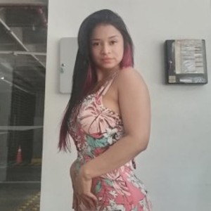 streamate LeylaSantos webcam profile pic via sexcityguide.com