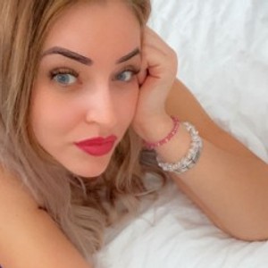 pornos.live IvySweetBlue livesex profile in blonde cams