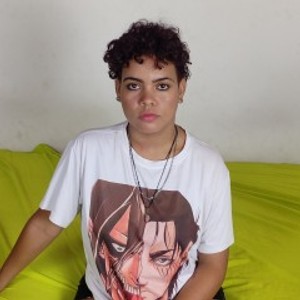 AlessandraFantasies webcam livesex profile on amateursex-livecam.com