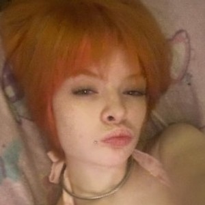 livesex.fan EvelynEden livesex profile in petite cams