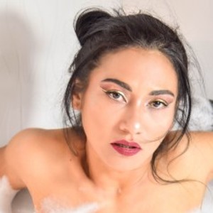 free6cams.com RubySaldana livesex profile in wet cams