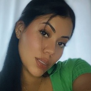 MariaDmar webcam profile