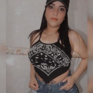 livesex.fan CamilaLoren livesex profile in kind cams