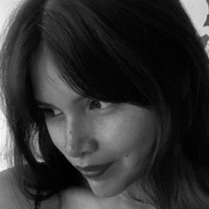 sexcityguide.com RobinPiperr livesex profile in submissive cams