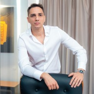 Cam boy MichaelLevi