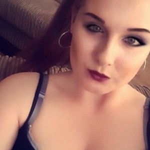 girlsupnorth.com KatnissEclipse livesex profile in facial cams
